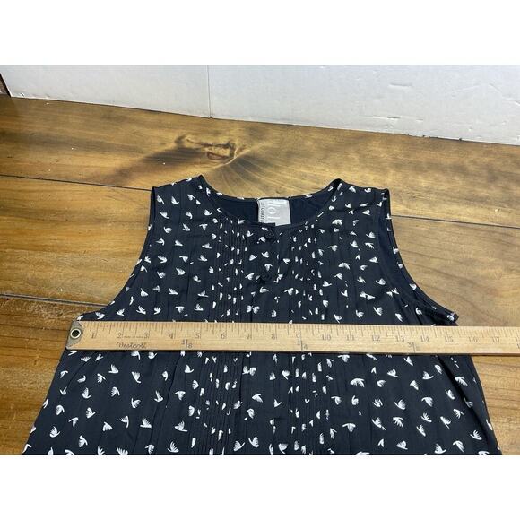 Dolan Left Coast Collection Black Sleeveless Pleated Blouse Size XS - Picture 7 of 10